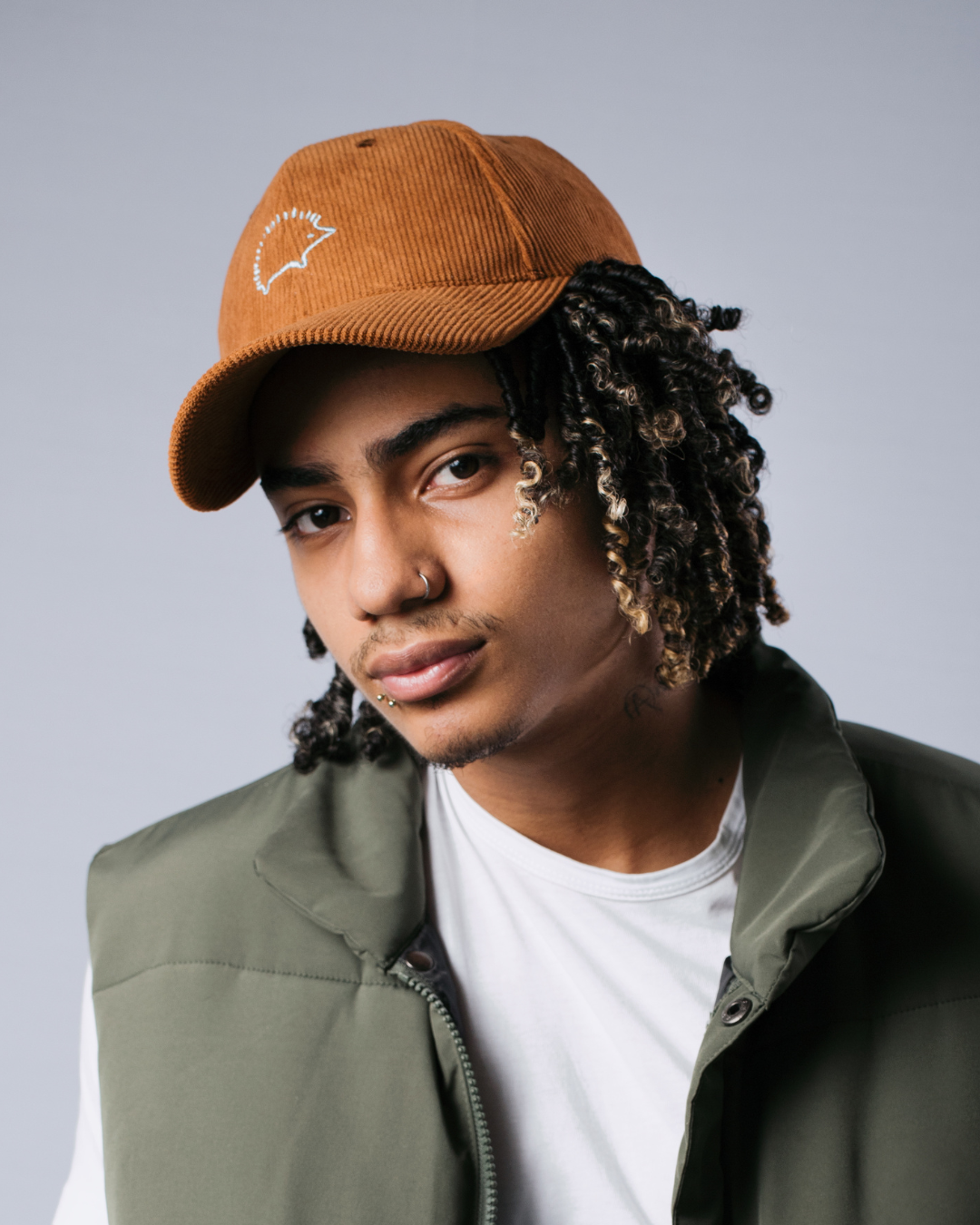 GORRA PÚAS